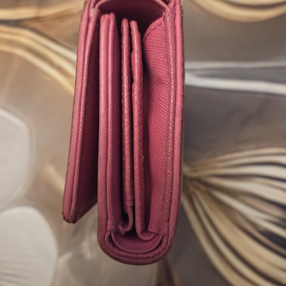 MCM PINK VISTOS MOFFIT LIMITED EDITION TRIFOLD WALLET - Picture 4 of 8